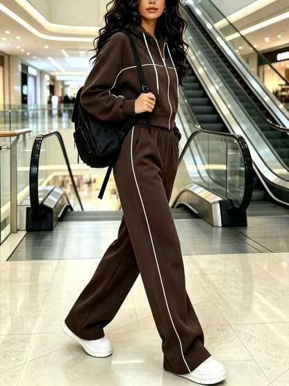 Conjunto Deportivo  con Capucha