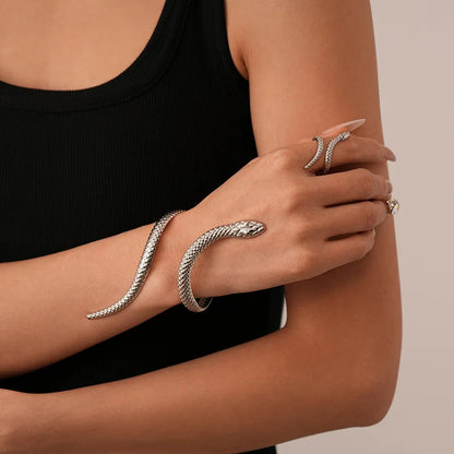 Zevella - Set Composto Da Bracciale E Anello Con Motivo a Serpente Scolpito